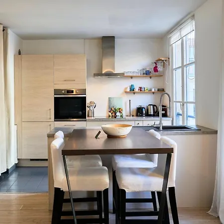 Appartement Vieux-lille Equipped With Parking
