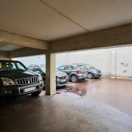 Apartman Vieux-lille Equipped With Parking